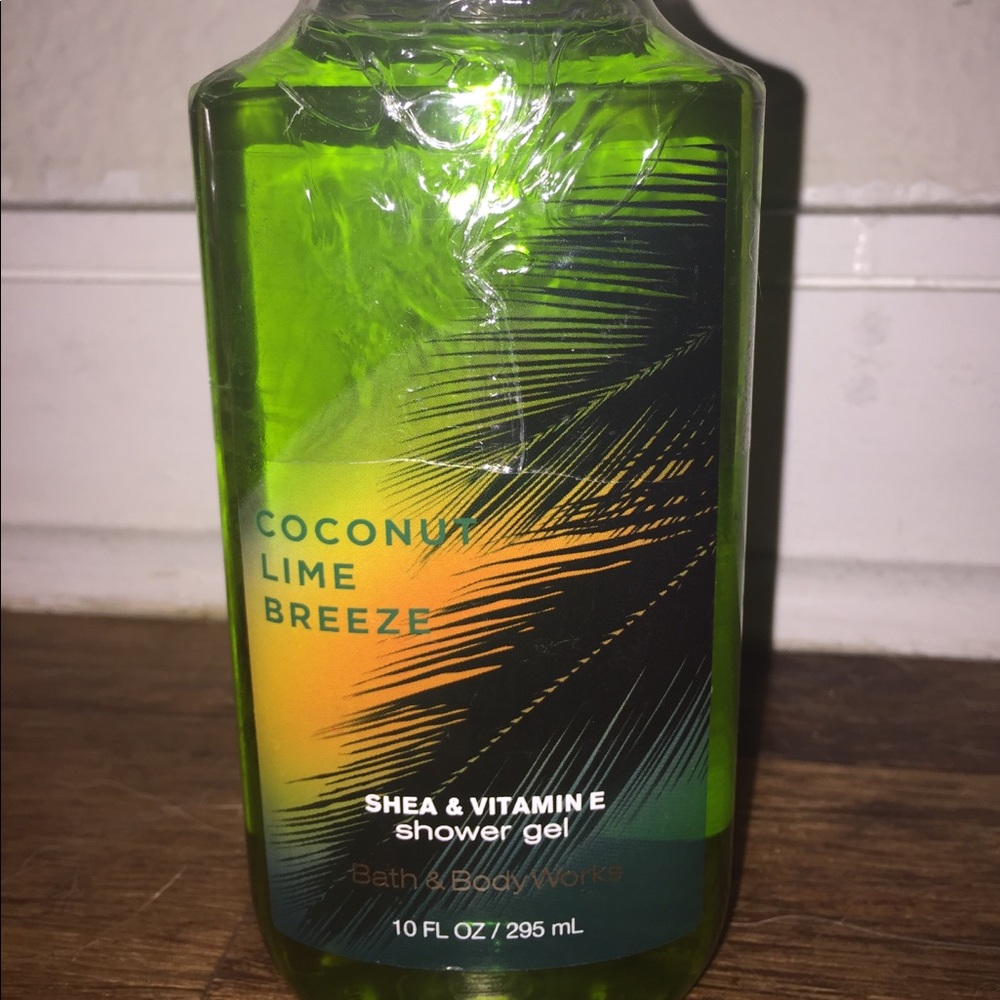 Bath and Body works Body Wash UNOPENED & SEALED